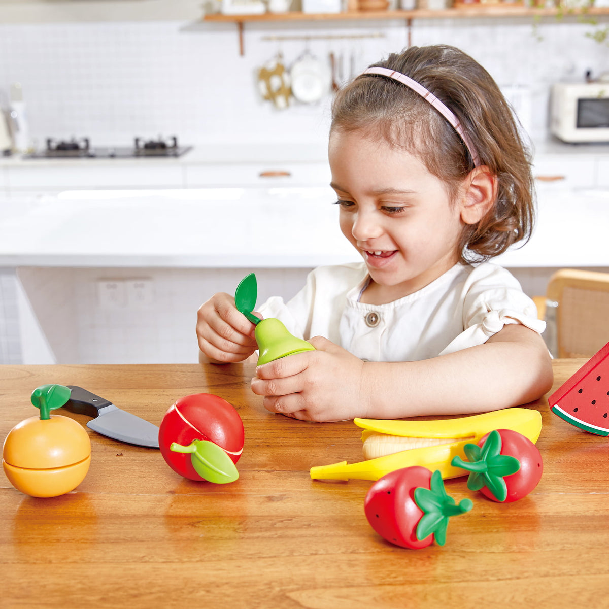 Joc de rol - Set fructe de tăiat din lemn - Healthy Fruit, 18 piese, 3+ ani | Hape