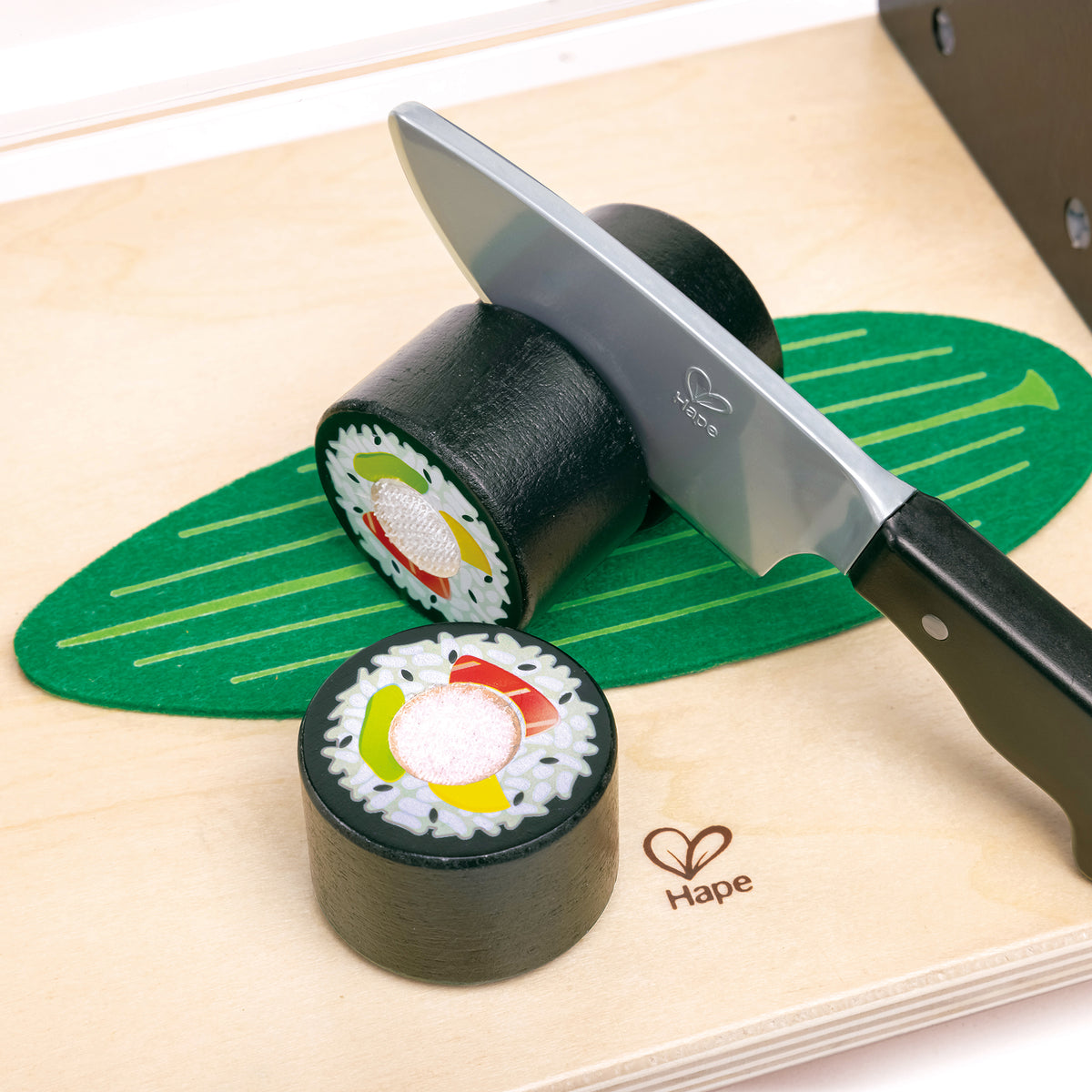 Joc de rol - Set Sushi din lemn, 20 piese, 3+ ani | Hape