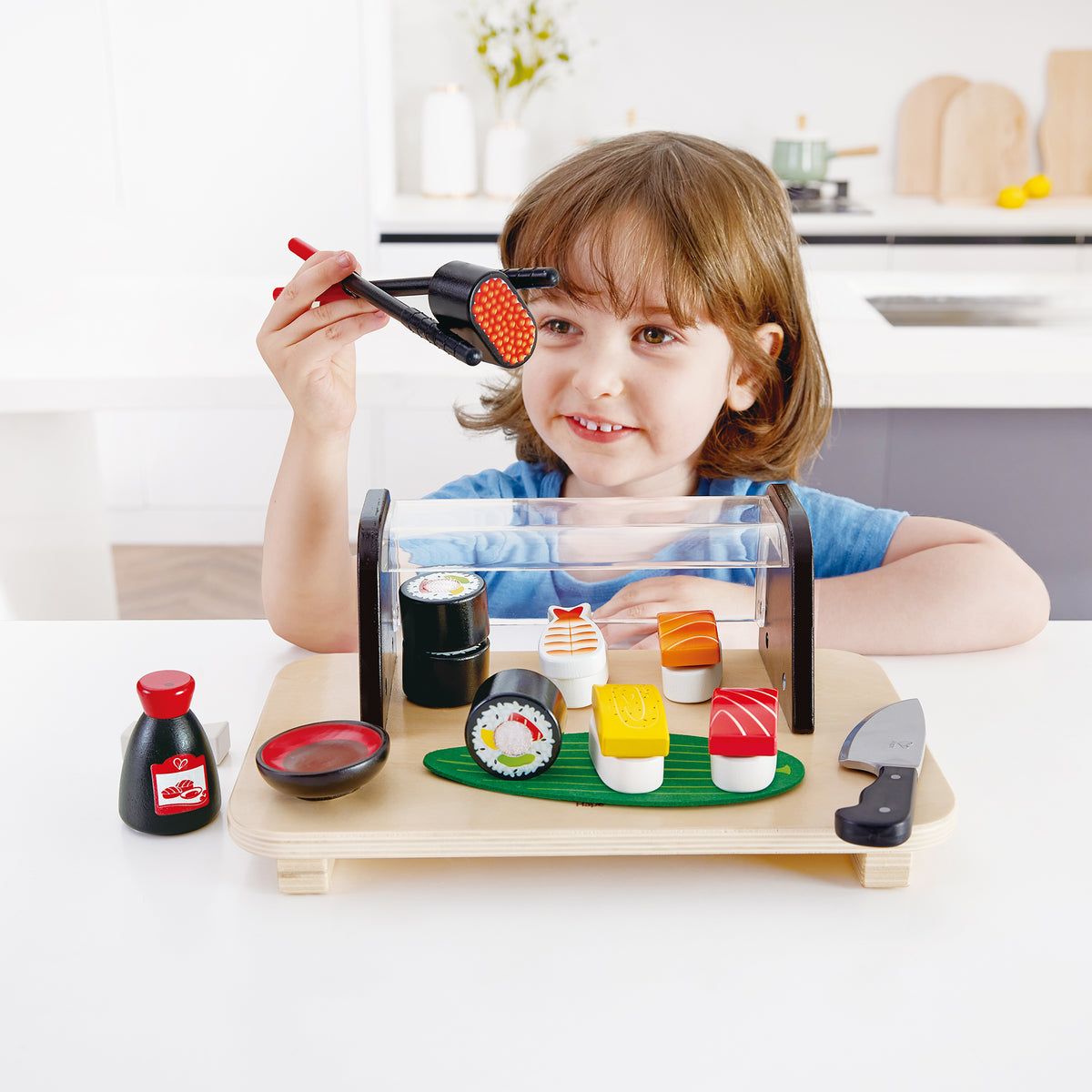 Joc de rol - Set Sushi din lemn, 20 piese, 3+ ani | Hape