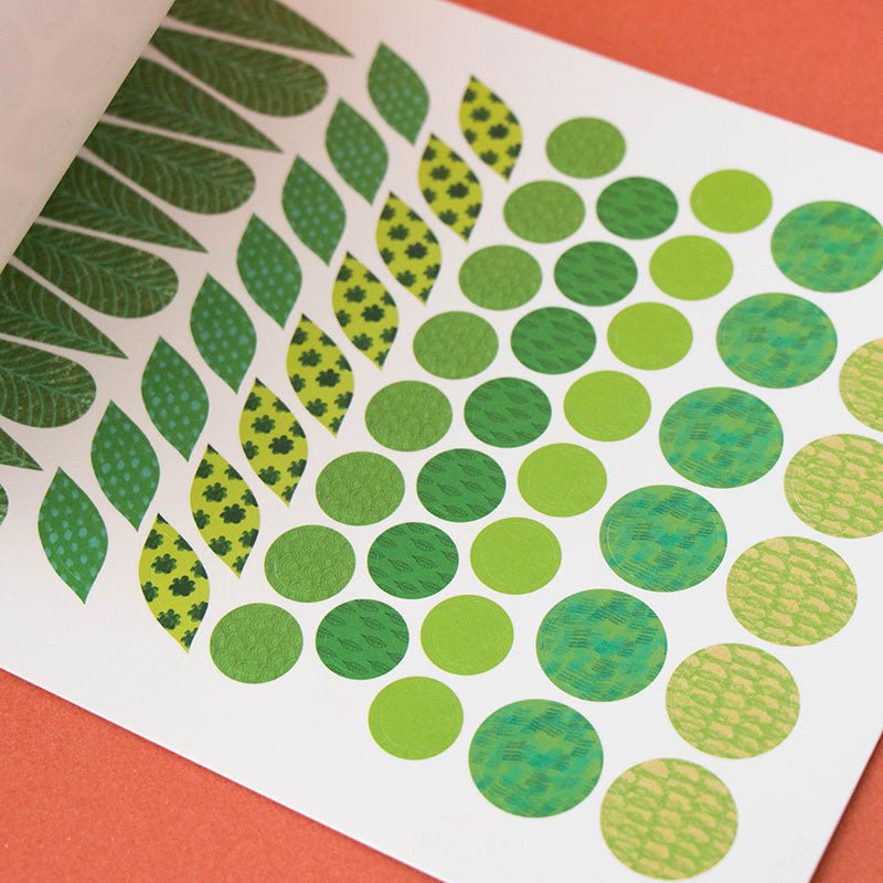 Jocuri şi jucării creative - Carte de activităţi - Artă cu stickere, 3 - 8 ani | Londji - 9