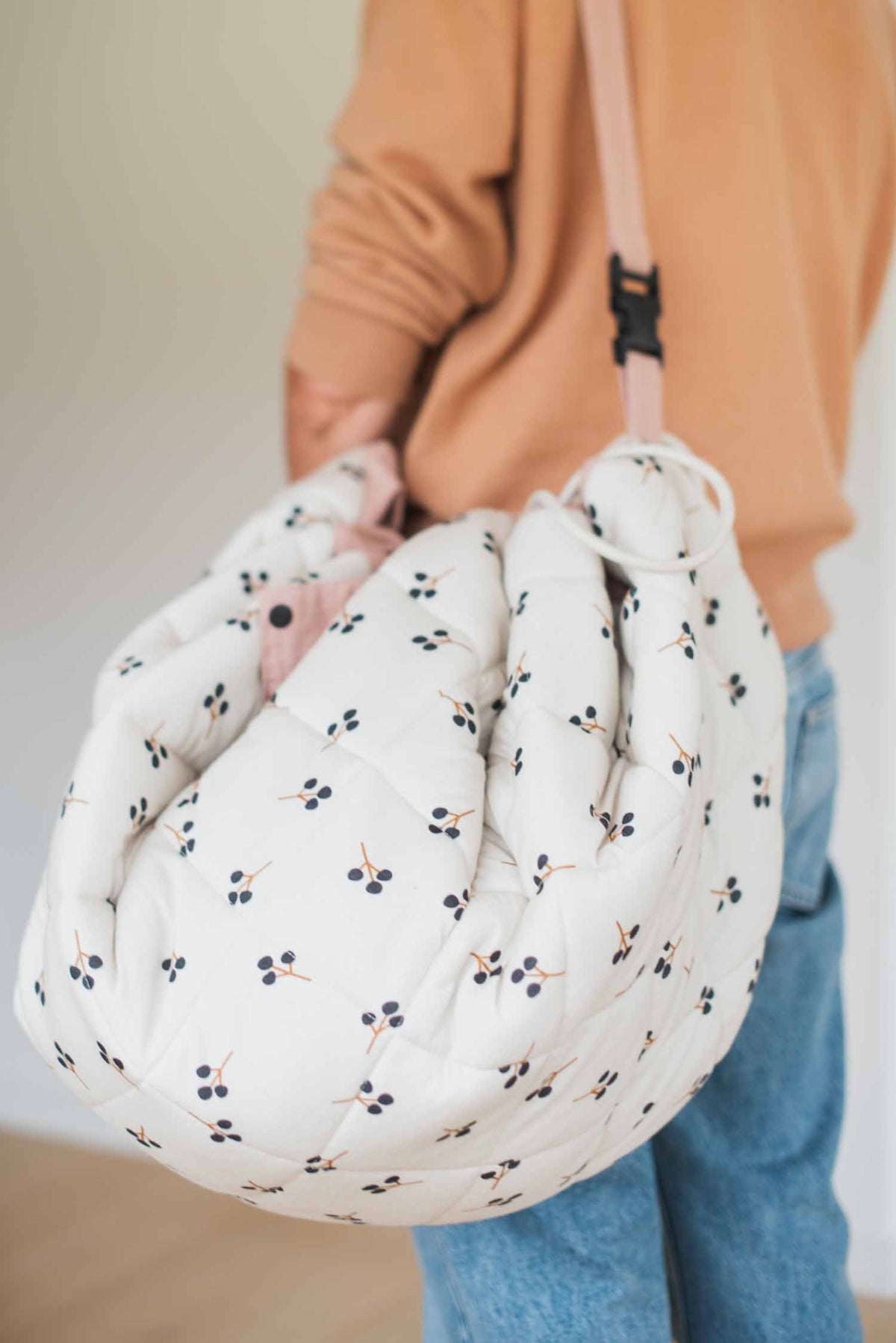 Salteluţă de joacă/geantă de depozitare, 2 în 1, "Après la pluie" | Moulin Roty x Play&Go - Moulin Roty - EmmaSiLuna.ro