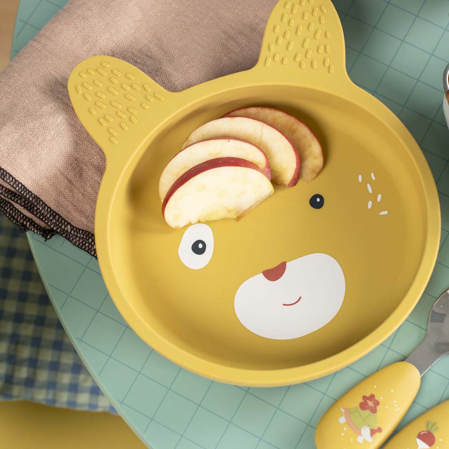 Set de veselă - Set de veselă din silicon pentru copii, Trois petit lapins | Moulin Roty - 9