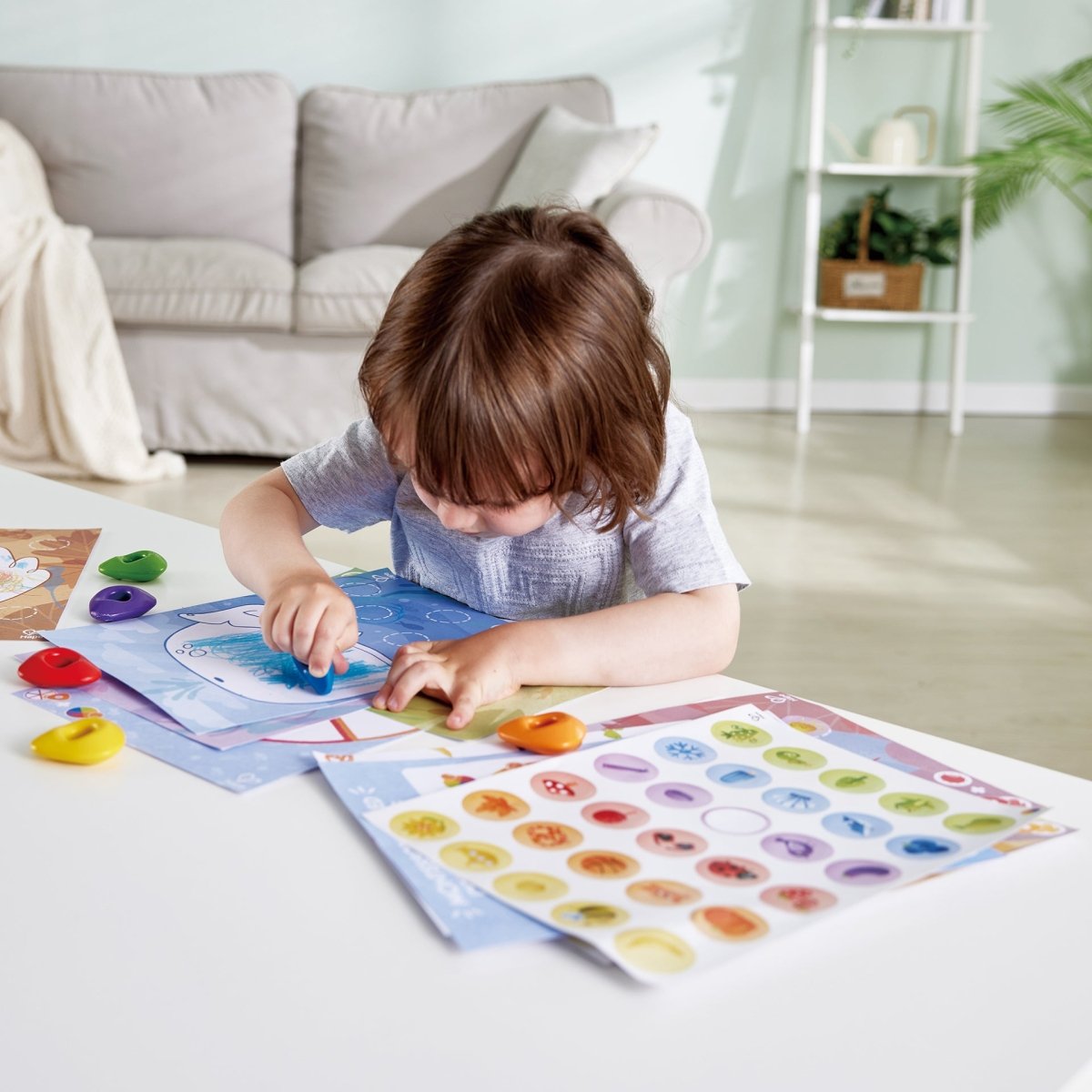 Hape - Joc creativ – Creioane cerate și activități de colorat, 18 piese, 2+ ani | Hape-9