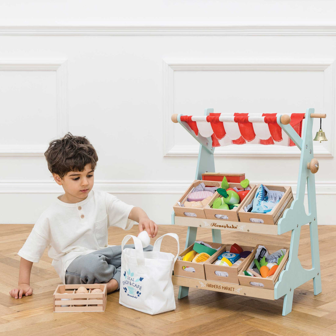 Jocuri şi jucării de rol - Joc de rol Stand de magazin cu 1 lădiţă, din lemn, 3+ ani | Le Toy Van - 2
