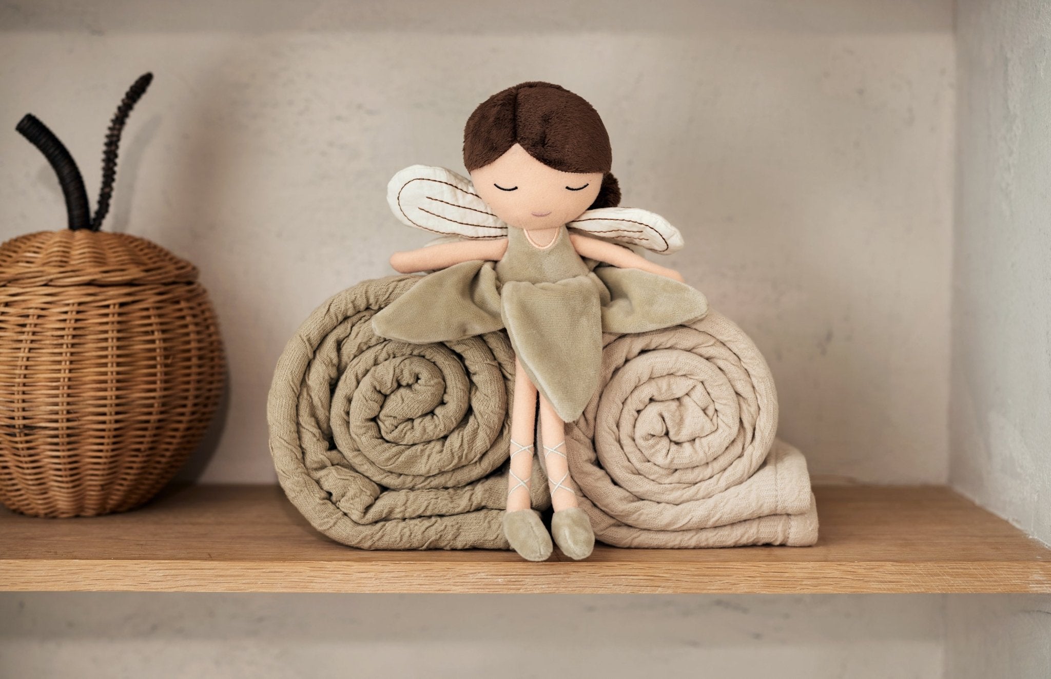 Jucarii de plus - Jucărie din pluș - Zâna Livia, 32 cm, 0+ ani | Jollein - 3