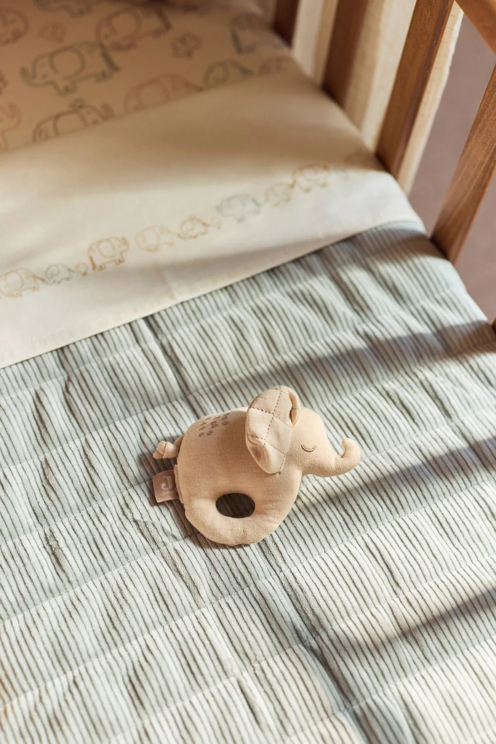 Jucării senzoriale - Jucărie zornăitoare pentru bebeluși – Elefant, 0+ ani | Jollein - 8